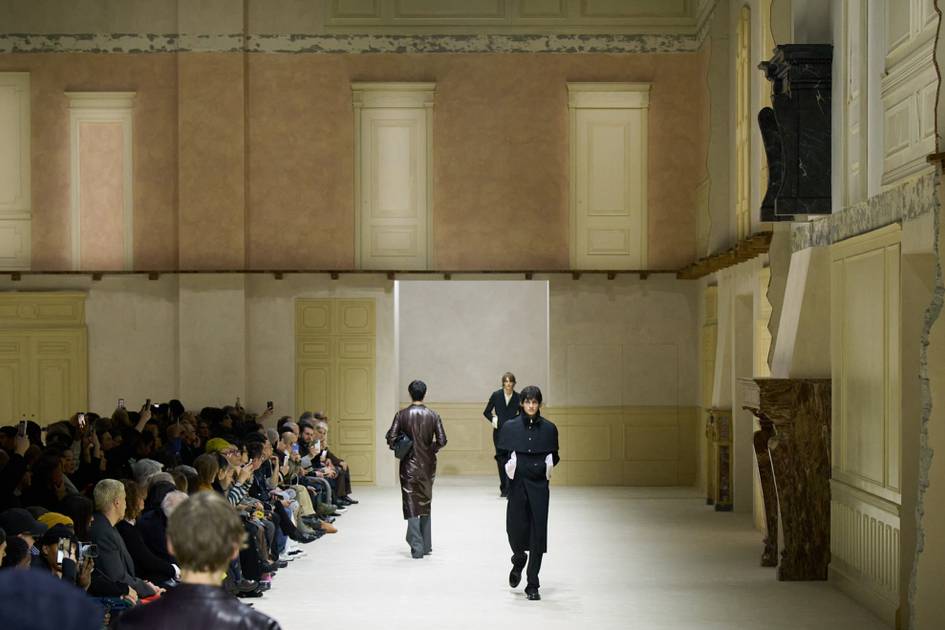 Weiche-H-te-und-klare-Schnitte-f-r-die-Herren-von-Prada