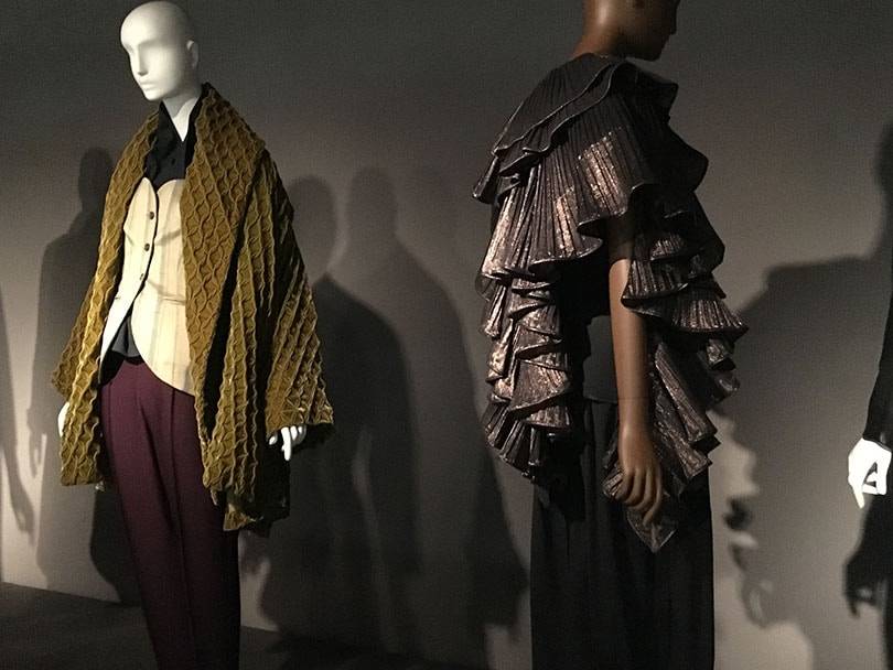 FIT spotlights Fabric in Fashion in new museum exhibit