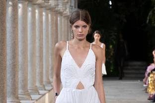 Video: Alberta Ferretti SS22 collection