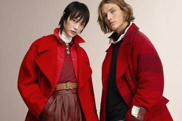 En images : le vestiaire américain célébré dans la collection hivernale de Tommy Hilfiger