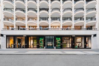 Loewe estrena “flagship store” en París