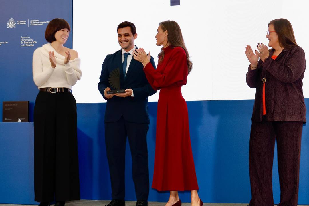 Su Majestad la Reina entrega el Premio Nacional de Innovación 2025 modalidad Pequeña y Mediana Empresa Innovadora a Sepiia.