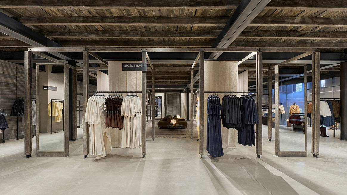 Tienda de Zara en el número 23 de la calle de Serrano de Madrid (España).