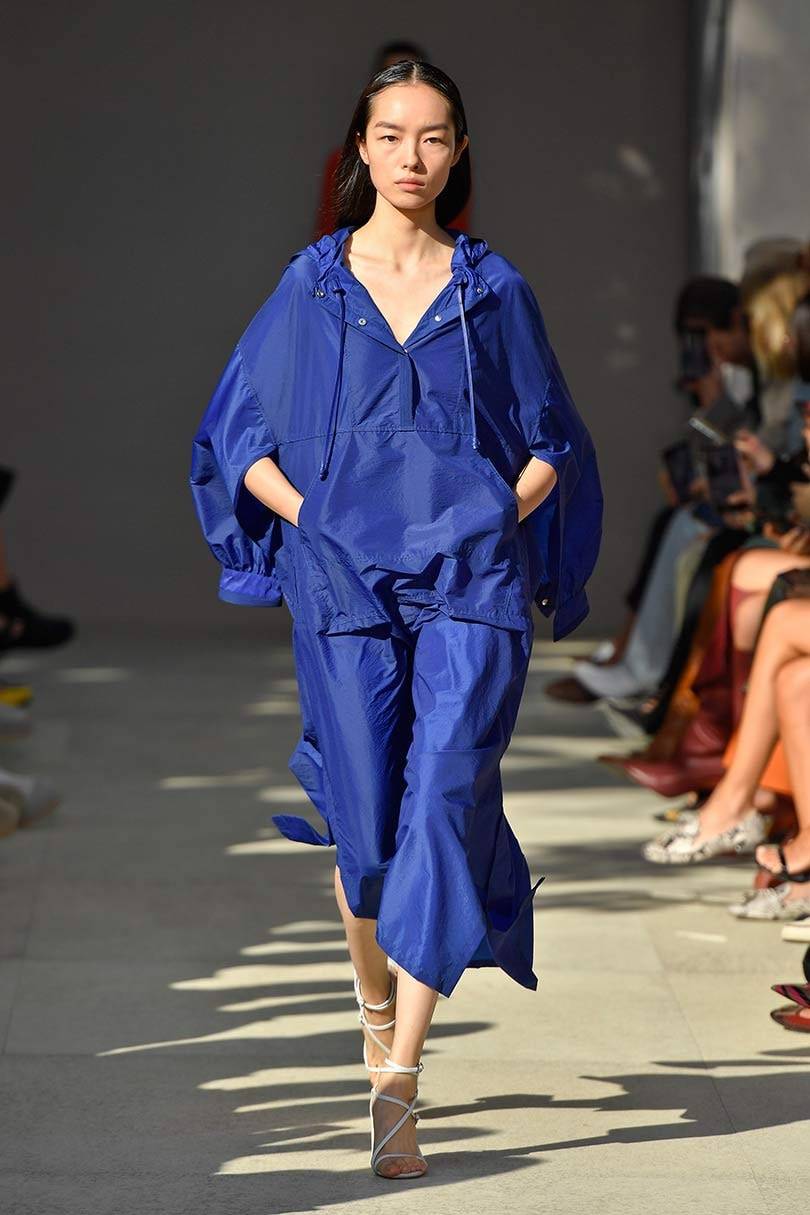 Gespot op de catwalk: Pantone’s modekleuren lente/zomer 2020 New York Fashion Week