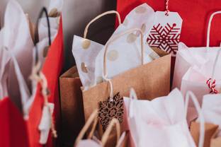 Holiday spending to be highest on record, says forecast