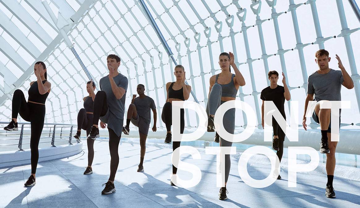 Photo Credits: Oysho, colección cápsula mixta para hombre y mujer “Oysho Train Together”.