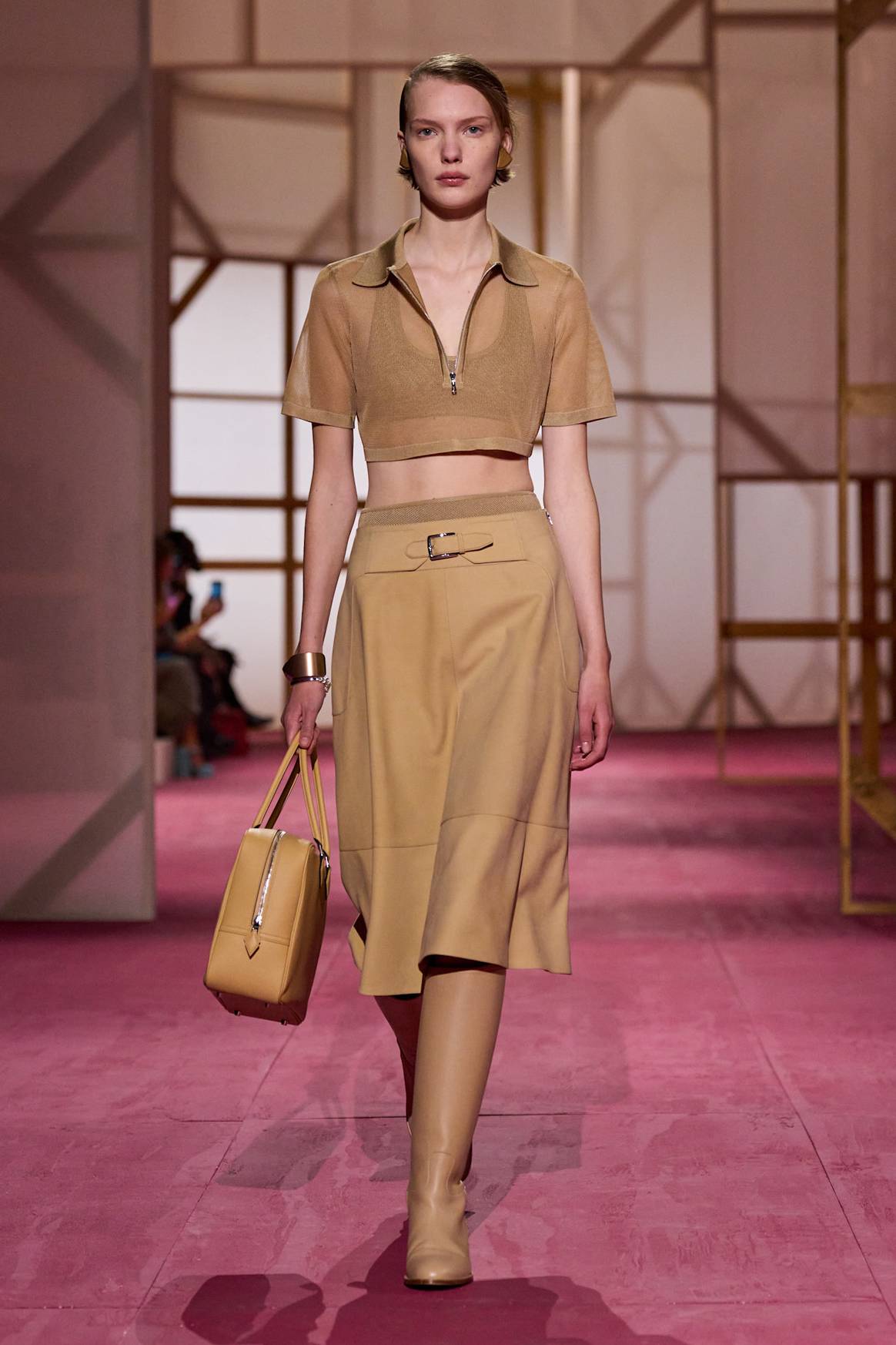 Penelope Ternes in Hermes SS25