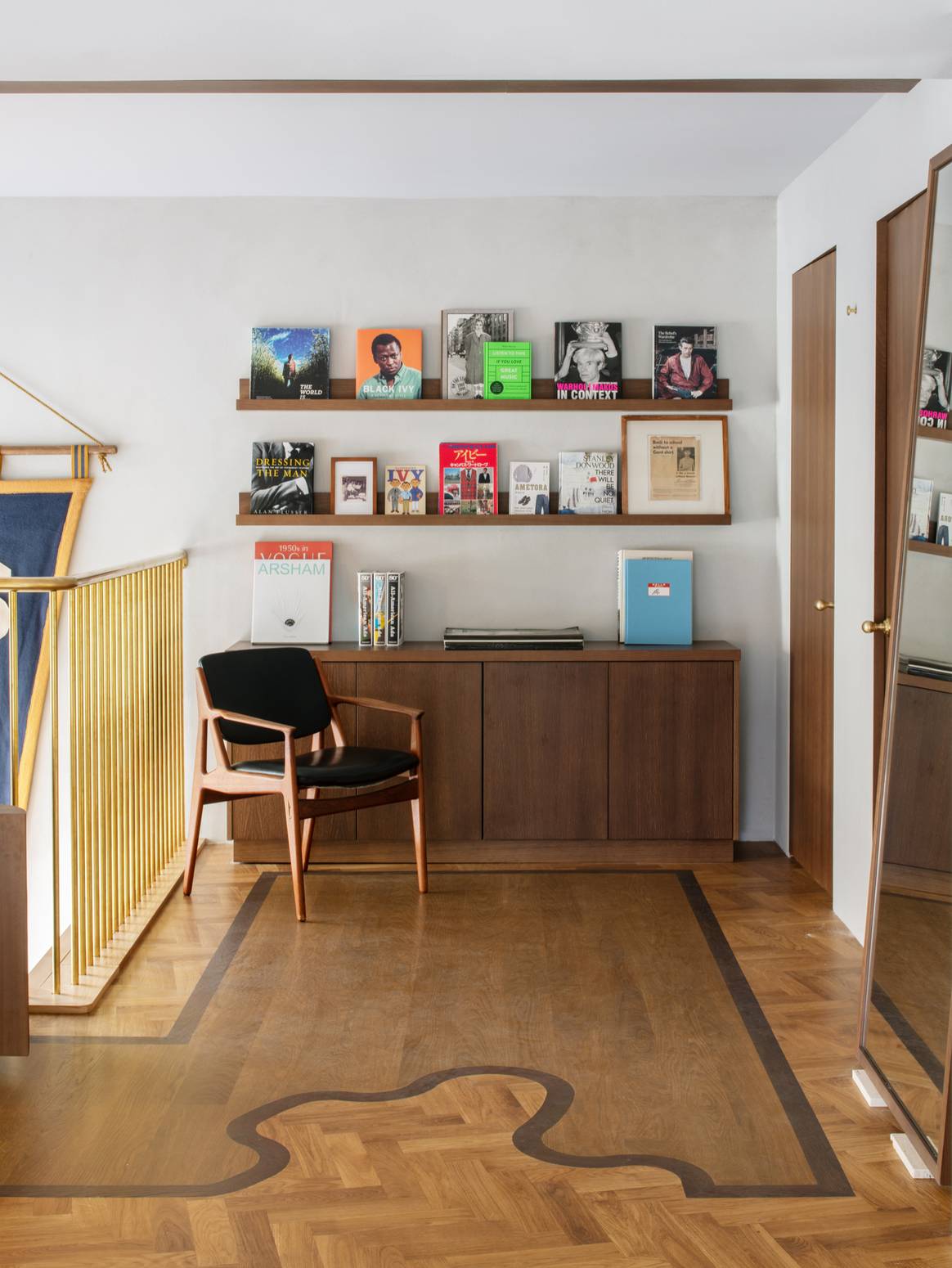 La boutique Gant de Stockholm rénovée. Photo Mikael Olsson. Courtesy of Gant