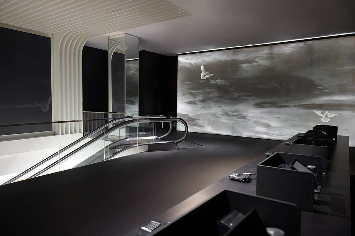 Photo Credits: Interior de la flagship store de Gap en Times Square rediseñada por Balenciaga. Gap, fotografía de cortesía.