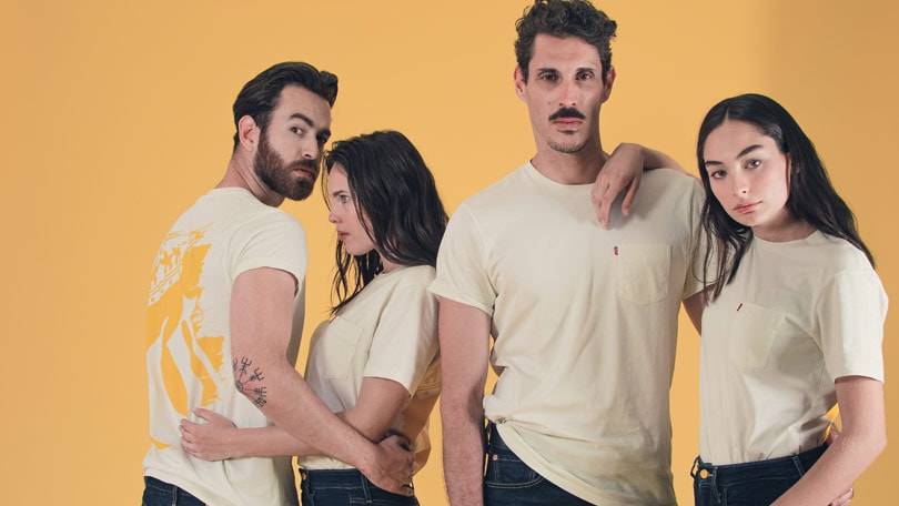 Levi’s lanza una colección inspirada en la tradicional cerveza Corona