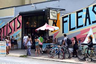 Artists & Fleas returns to LA's Arts District