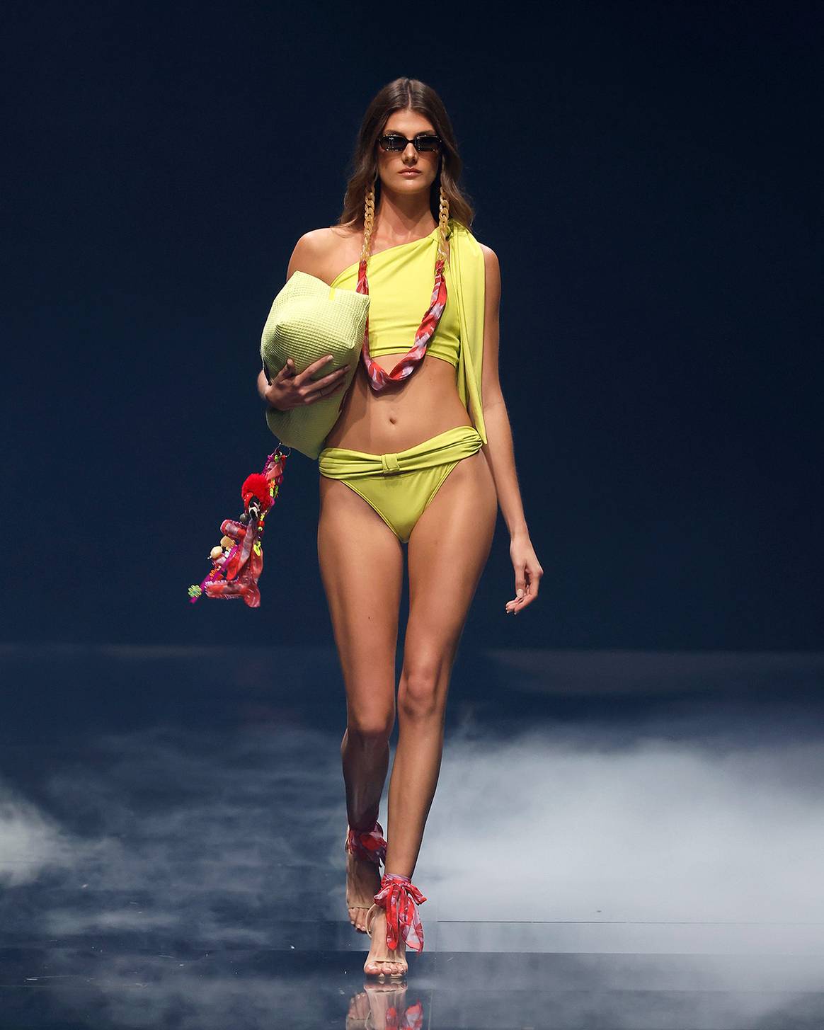 エレナ・モラレス、2026年春夏スイムウェアコレクション。