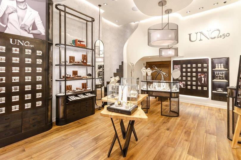 En imágenes: Unode50 inaugura flagship store en Nueva York