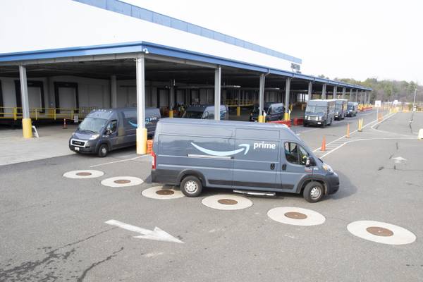 Amazon becomes official retail partner of U.S. SailGP team