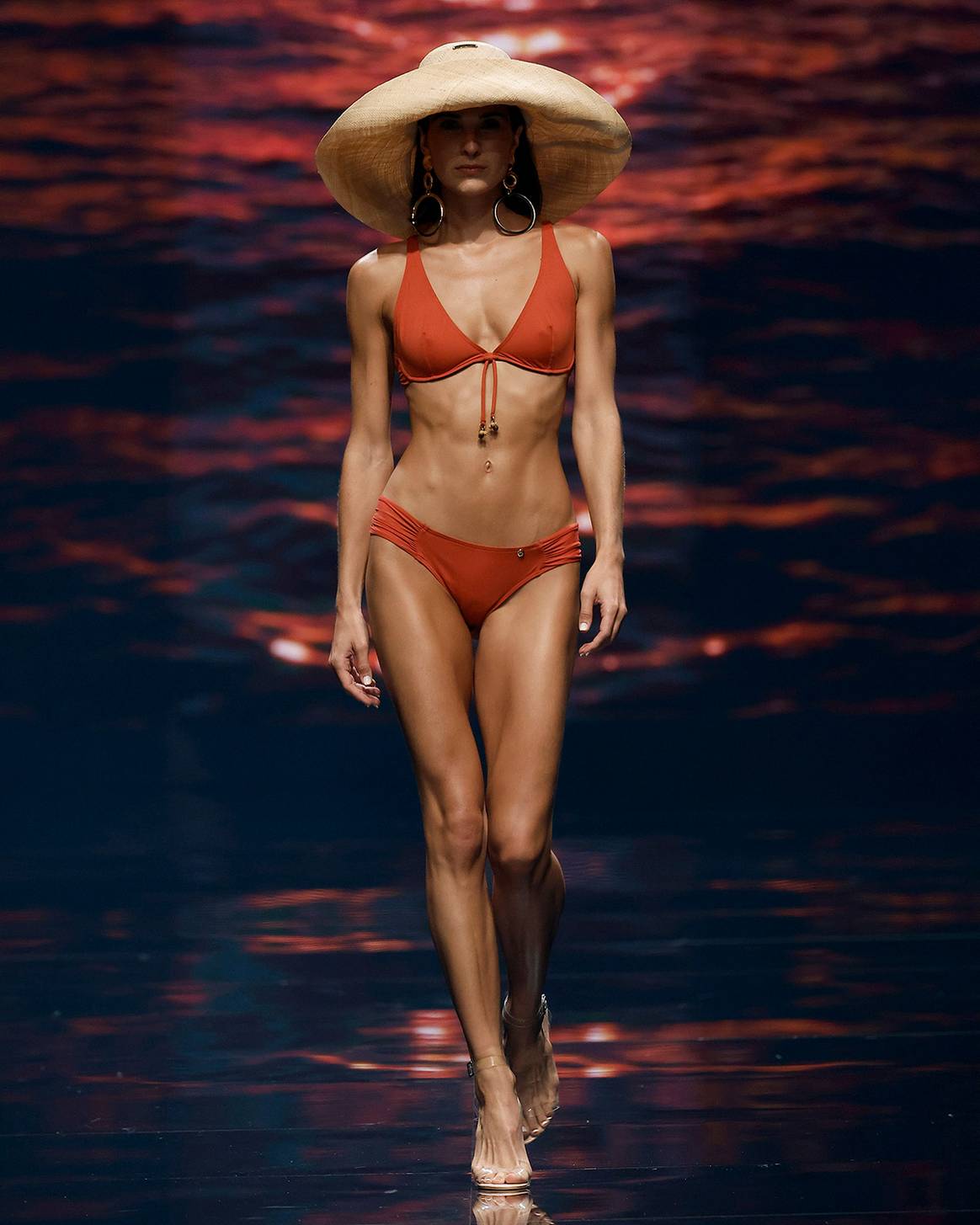 Arena Negra、2026年春夏スイムウェアコレクション。