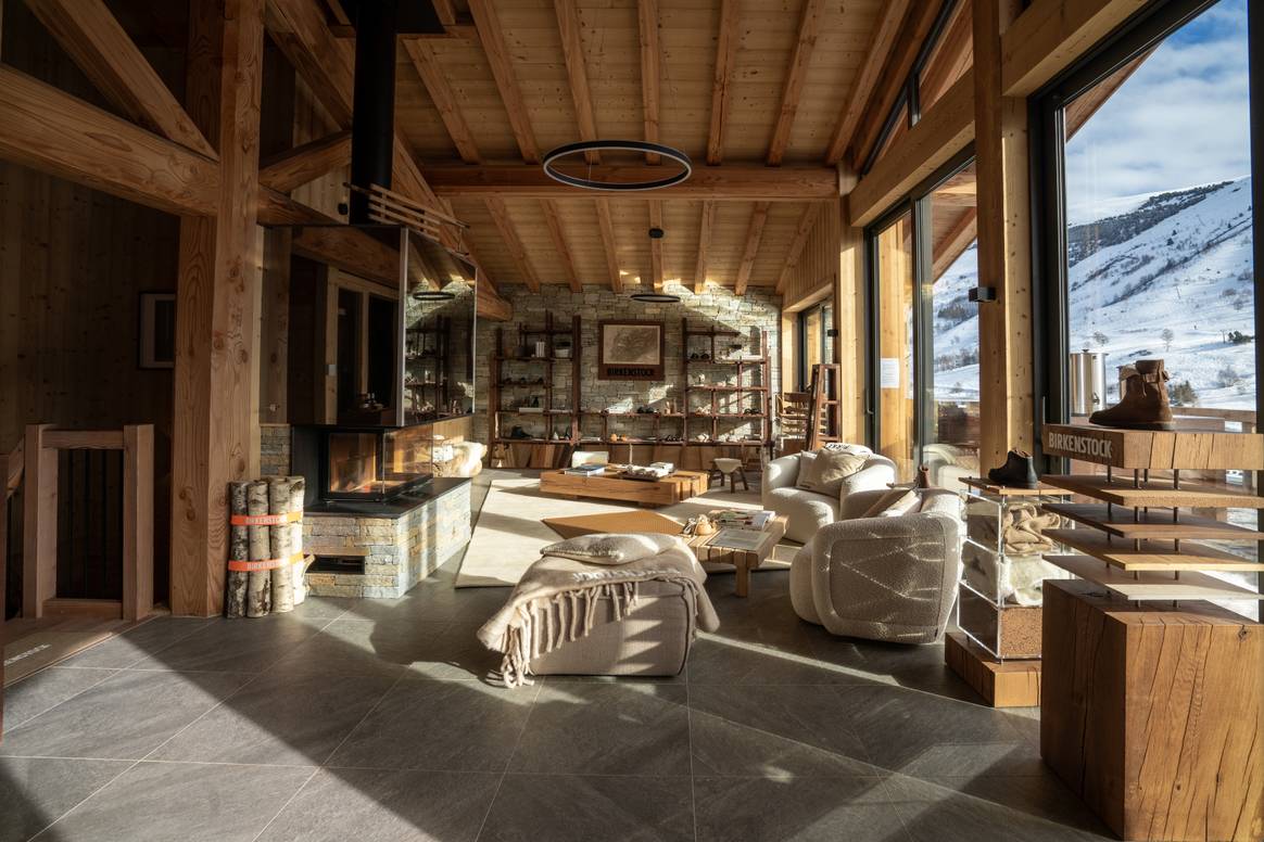 Birkenstock Chalet pop-up