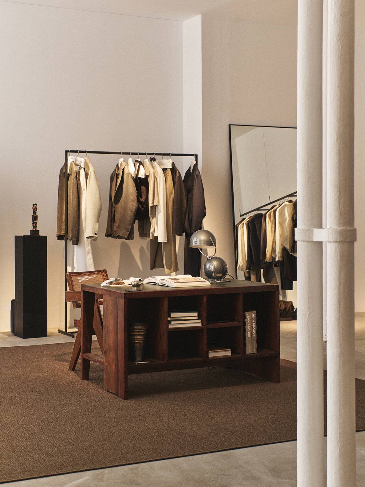 Pop-up by Massimo Dutti at number 7 on Rue Froissart de Paris (Francia), from 17 to 26 of April 2026.