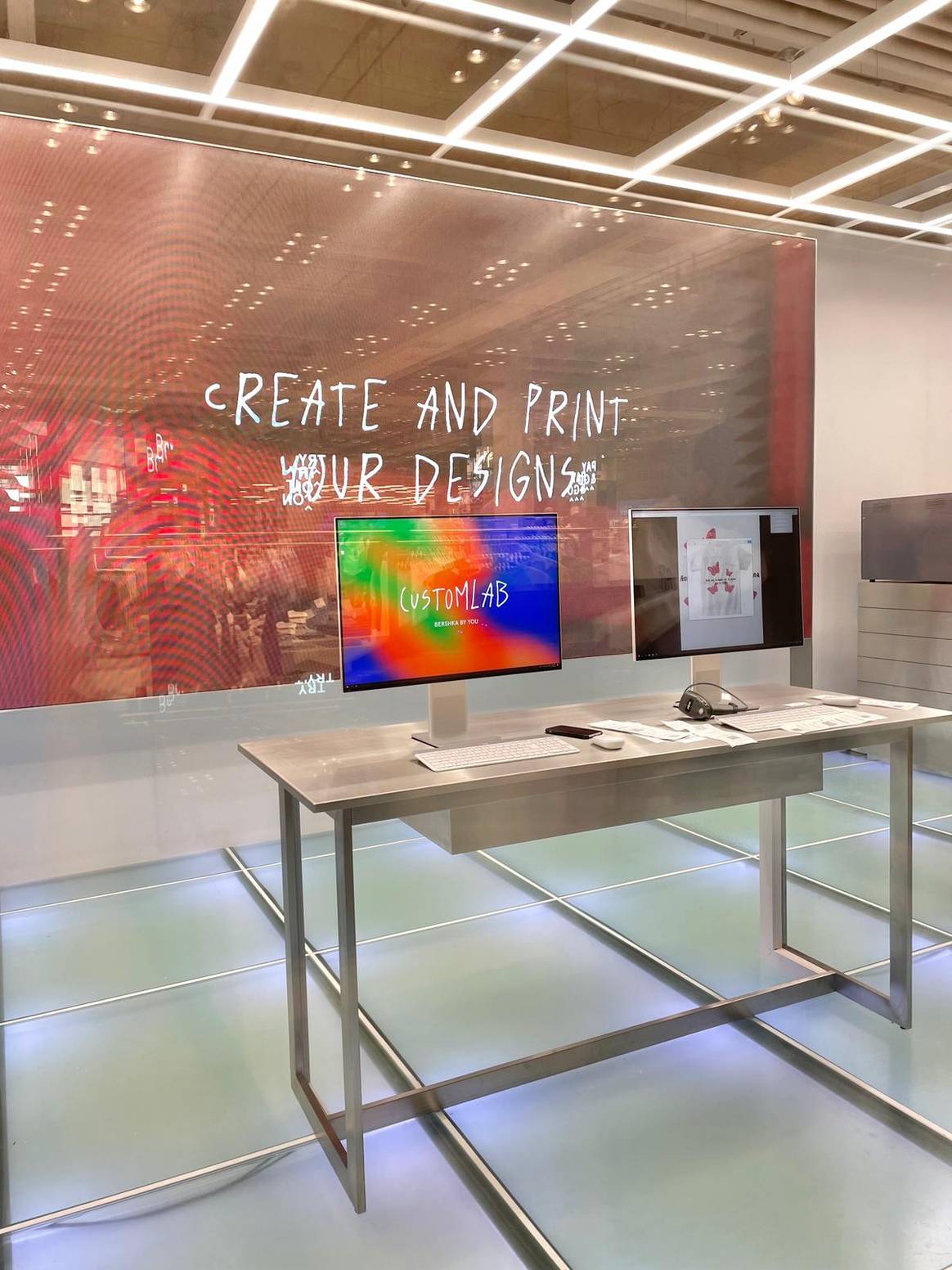 Het Custom Lab. Beeld: Bershka via Inditex