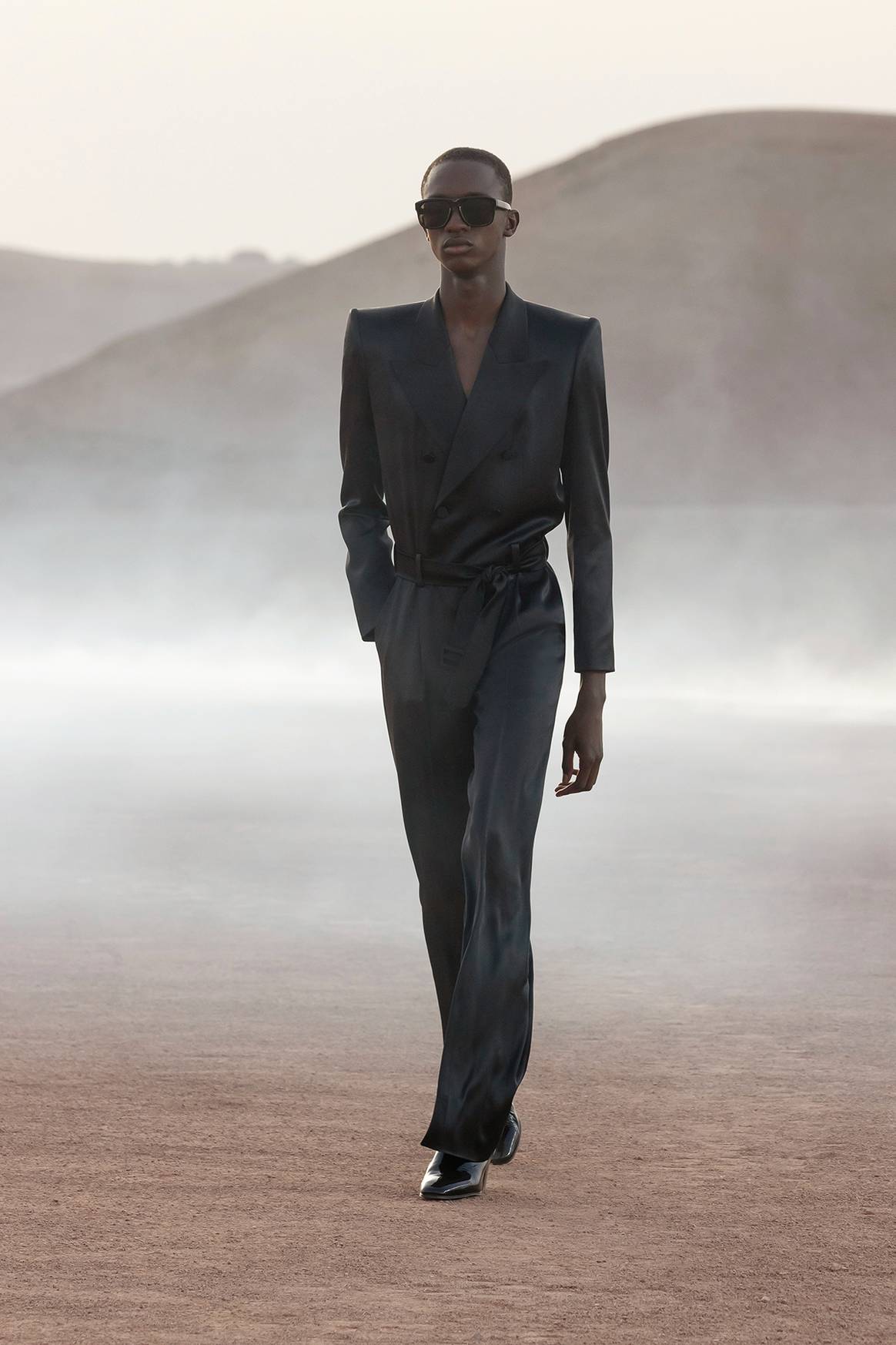 Photo Credits: Saint Laurent, colección masculina para la temporada Primavera/Verano SS23.
