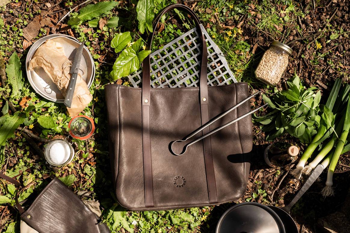 Billy Tannery's Grill Tote.