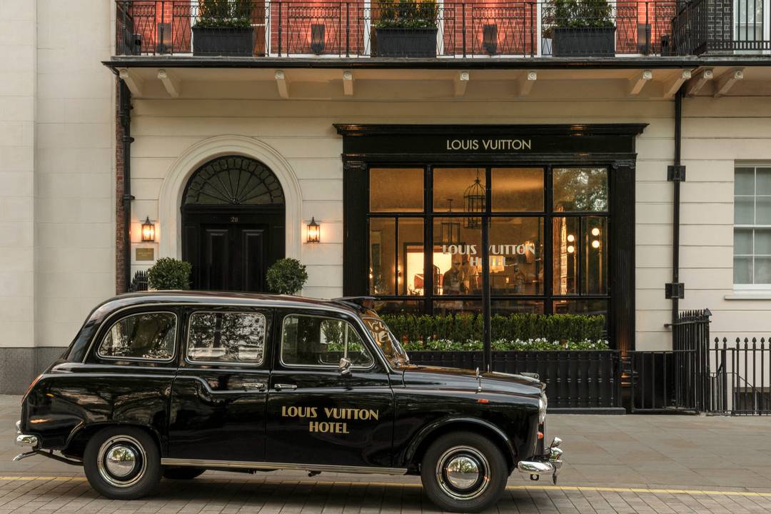 Louis Vuitton eröffnet immersives „Hotel“-Pop-up in London