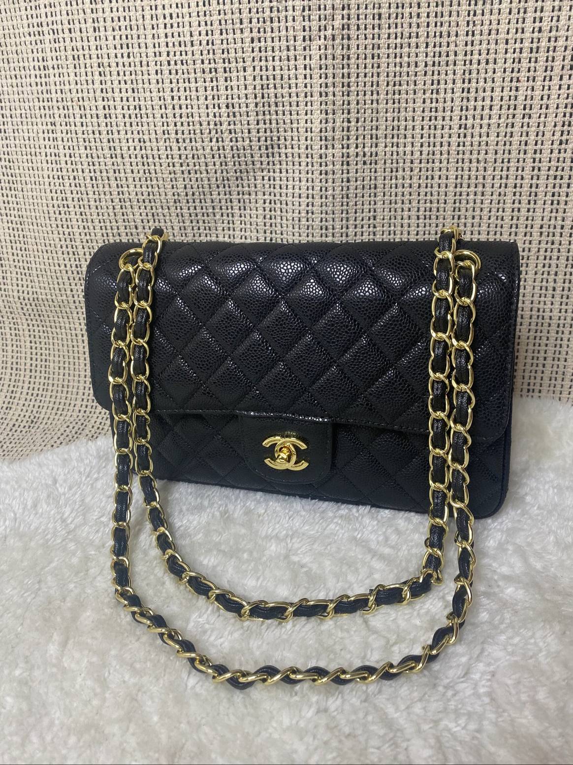 Image: Counterfeit Chanel handbag sold on Etsy platform via Etsy.com