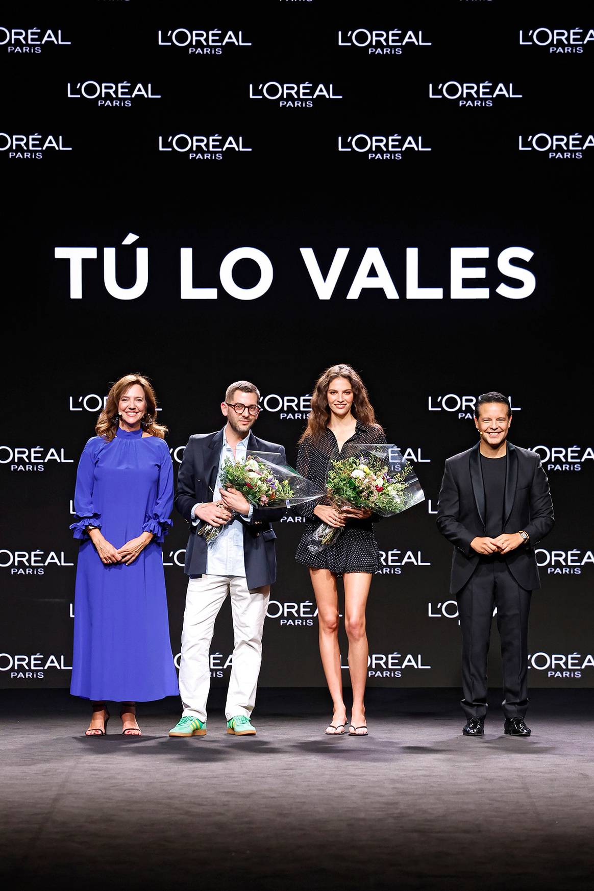 Ceremonia de entrega del Premio L’Oréal Paris a la Mejor Colección, para Baro Lucas, y a la Mejor Modelo, para África García, de MBFW Madrid