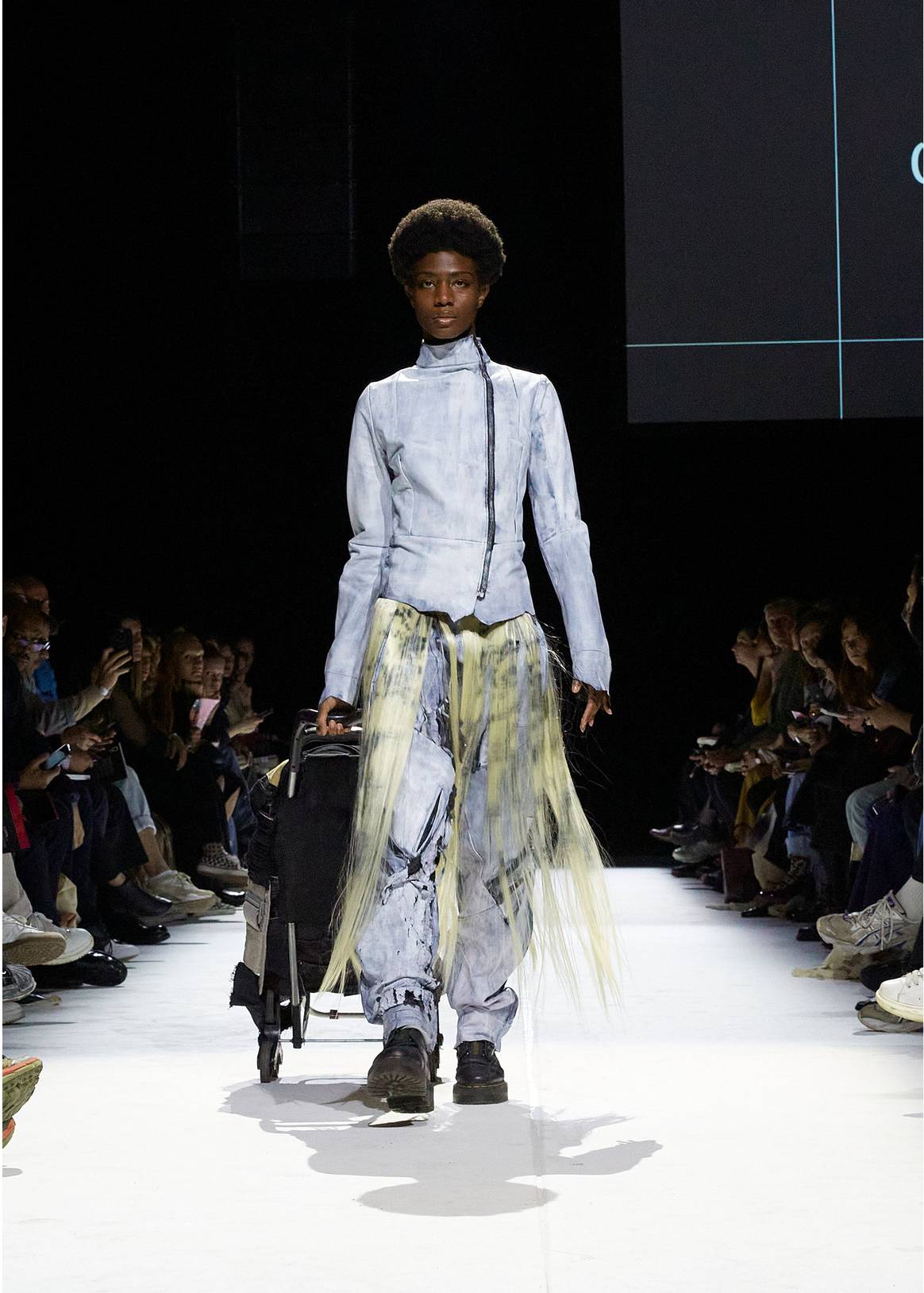 A look by Eugène Larée, LISAA Mode final fashion show 2024.