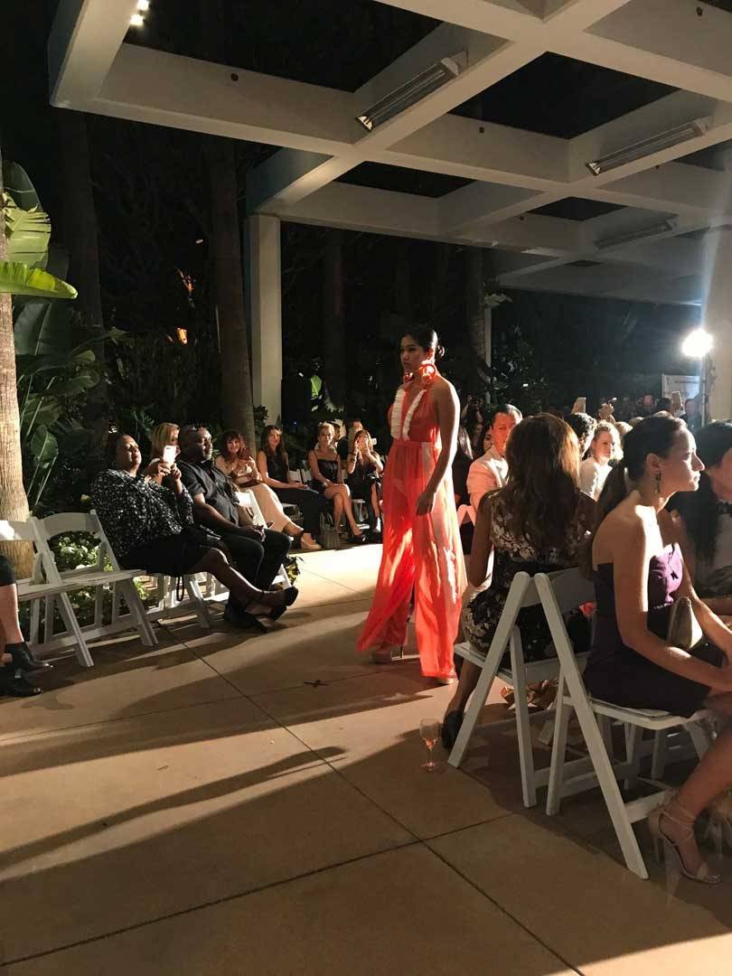 Si Mee adds a splash of 'Island Style' at OC Fashion Week