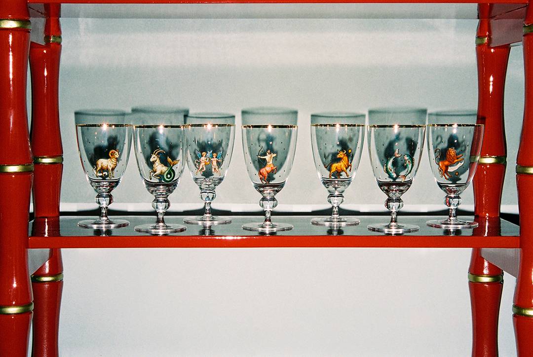 Fotografía de campaña de la colección cápsula “The House of Marisa Berenson”, diseñada por Marisa Berenson para Zara.