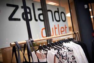 Zalando considers opening stores in London, Berlin & Paris