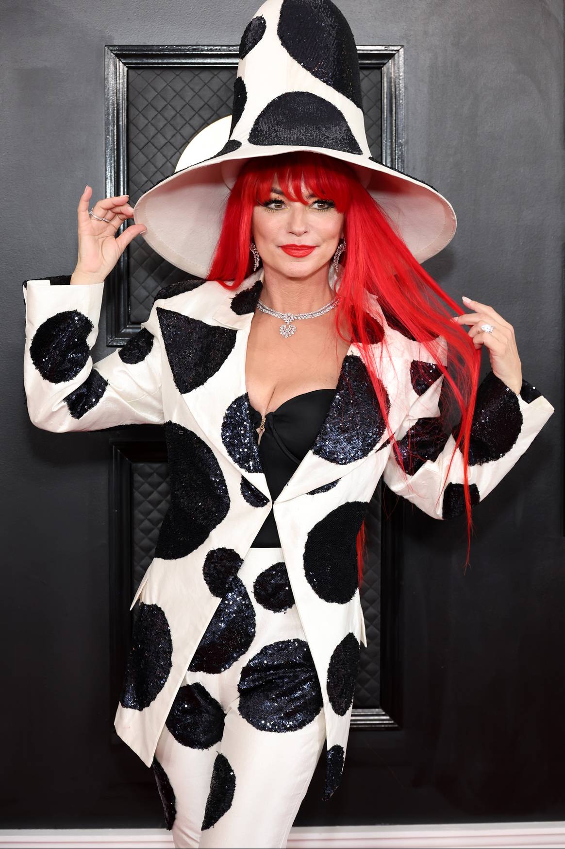 Shania Twain in Harris Reed and Messika at 65th Grammy Awards. Image: Messika