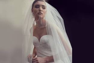 Video: Elie Saab colección de novias SS22