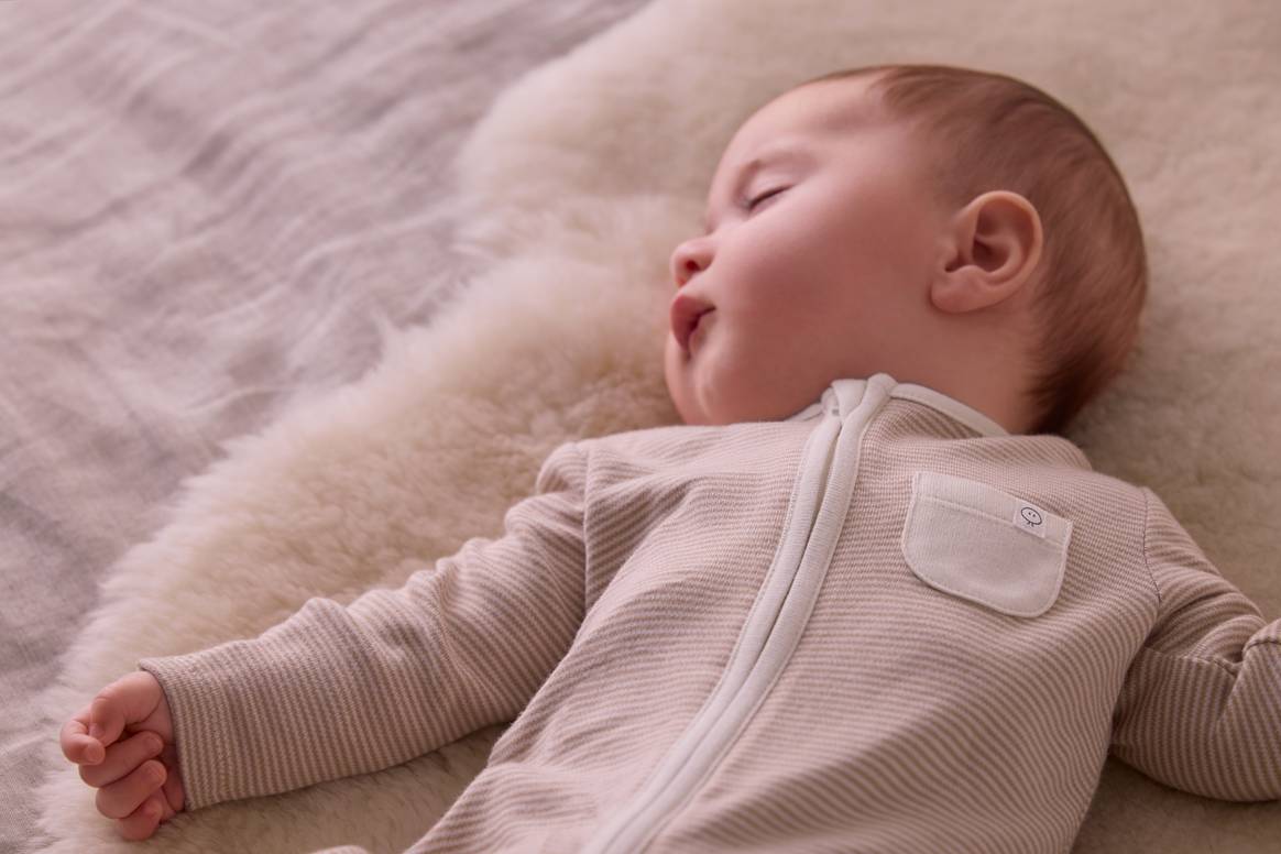 Mori clever zip sleepsuit.