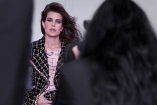 Chanel nomme Charlotte Casiraghi porte-parole et annonce un projet littéraire