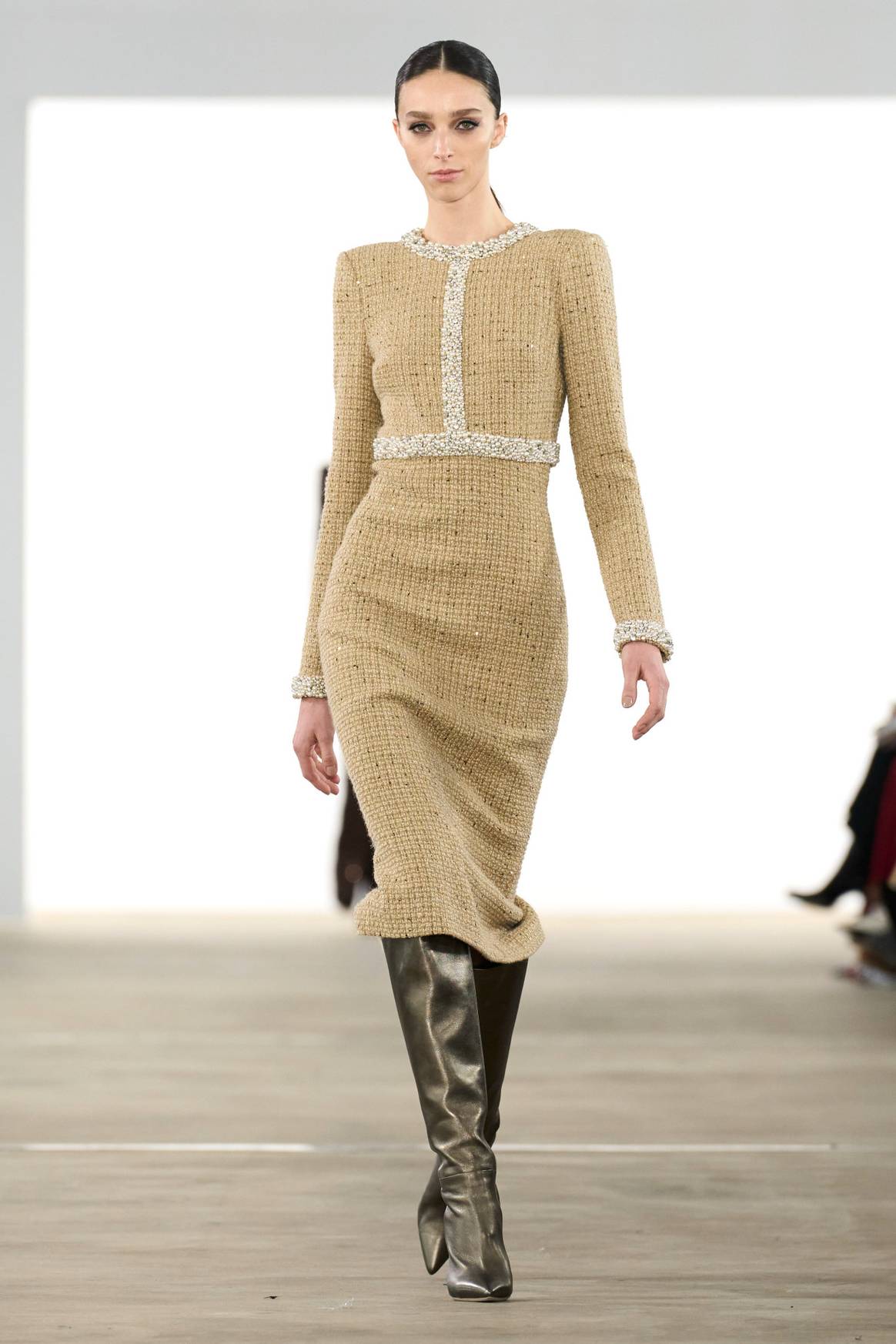 Badgley Mischka FW24/ Look 6