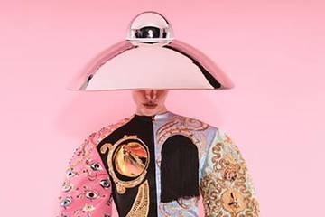 Video: Schiaparelli FW21 haute couture collection