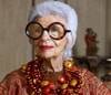 Iris Apfel s'invite sur Yoox