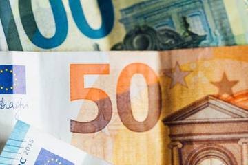 Eurozone: Wirtschaftsstimmung hellt sich erneut auf