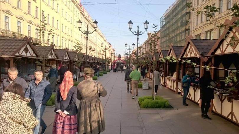 В Санкт-Петербурге открылась первая всероссийская ярмарка одежды