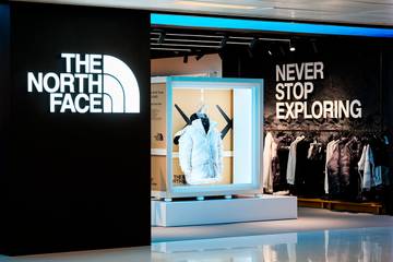 VF (The North Face) sigue en barrena y dispara sus pérdidas hasta los -258 millones de dólares