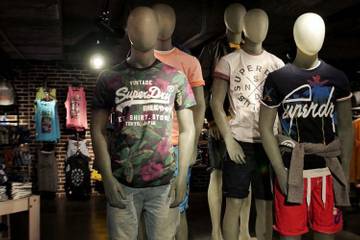 Франчайзи Superdry задолжал торговым центрам и поставщикам