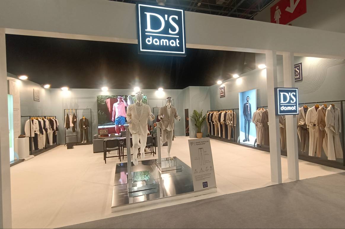 D’S Damat booth.