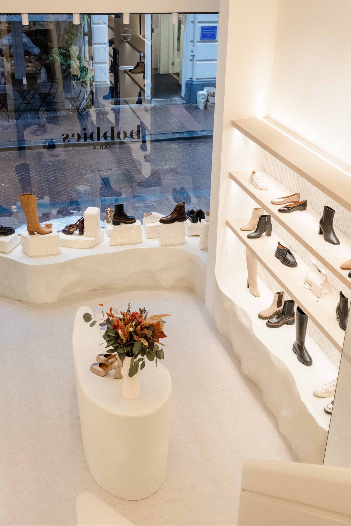Vue d'ensemble de la boutique Bobbies à Amsterdam.