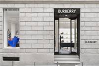 Burberry apre un nuovo store a Milano