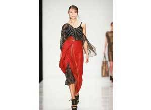 Лена Карнаухова на MBFW Russia