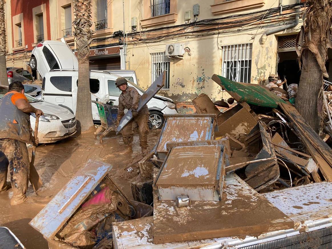 Localidad del área metropolitana de Valencia afectada por las inundaciones provocadas por la DANA durante la tarde-noche del 29 de octubre de 2024.