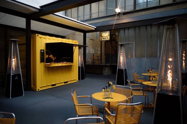 Aperto il Café Onitsuka Tiger in piazza XXV Aprile, a Milano