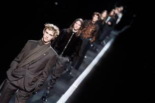 Belangrijke Silhouetten op de Catwalk voor Herenmode 2019-20