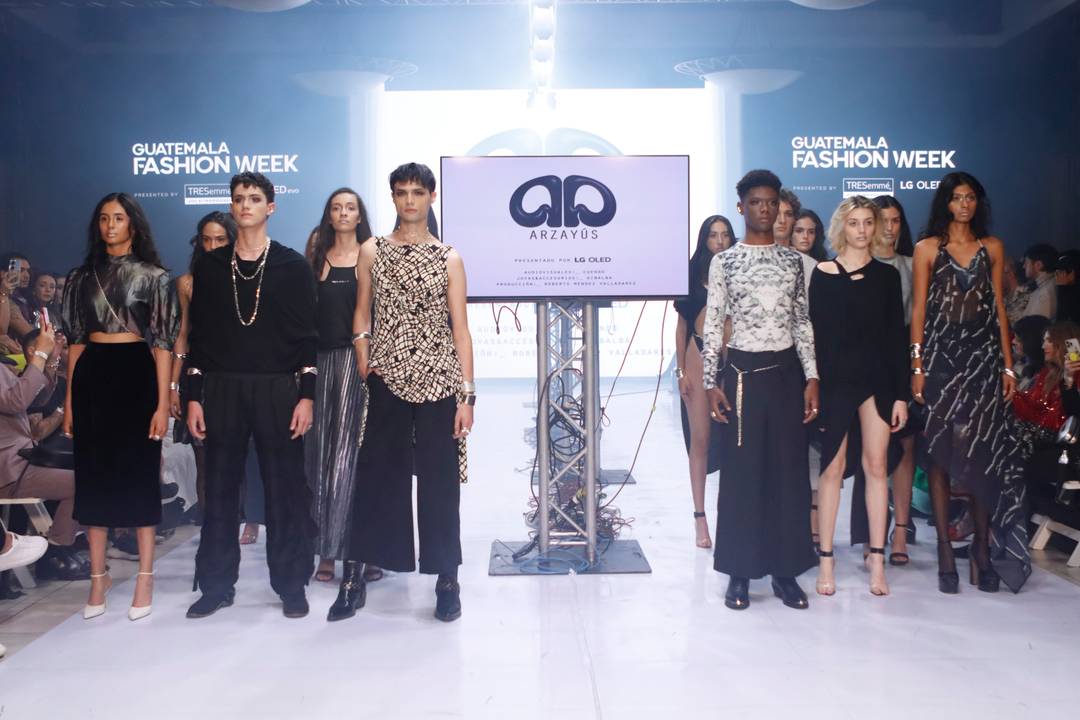 Presentación de Aryazús en Guatemala Fashion Week.